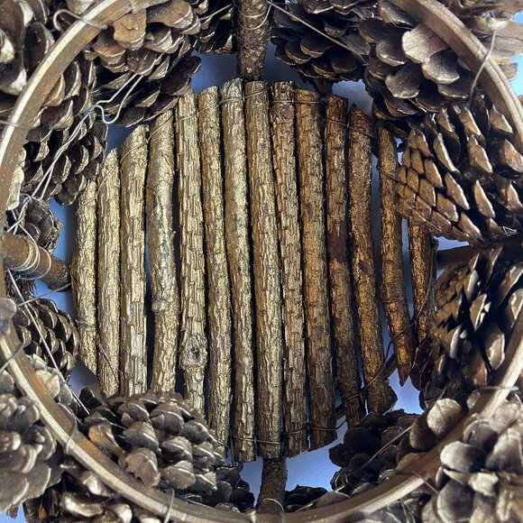 Gold-Colored Pinecone Basket - Picture 5 of 6